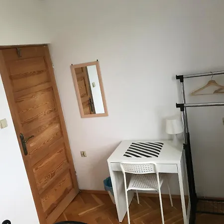 Homestay Mango Grochowska-tanie Pokoje W Apartamencie-samodzielne Zameldowanie-self Check In *